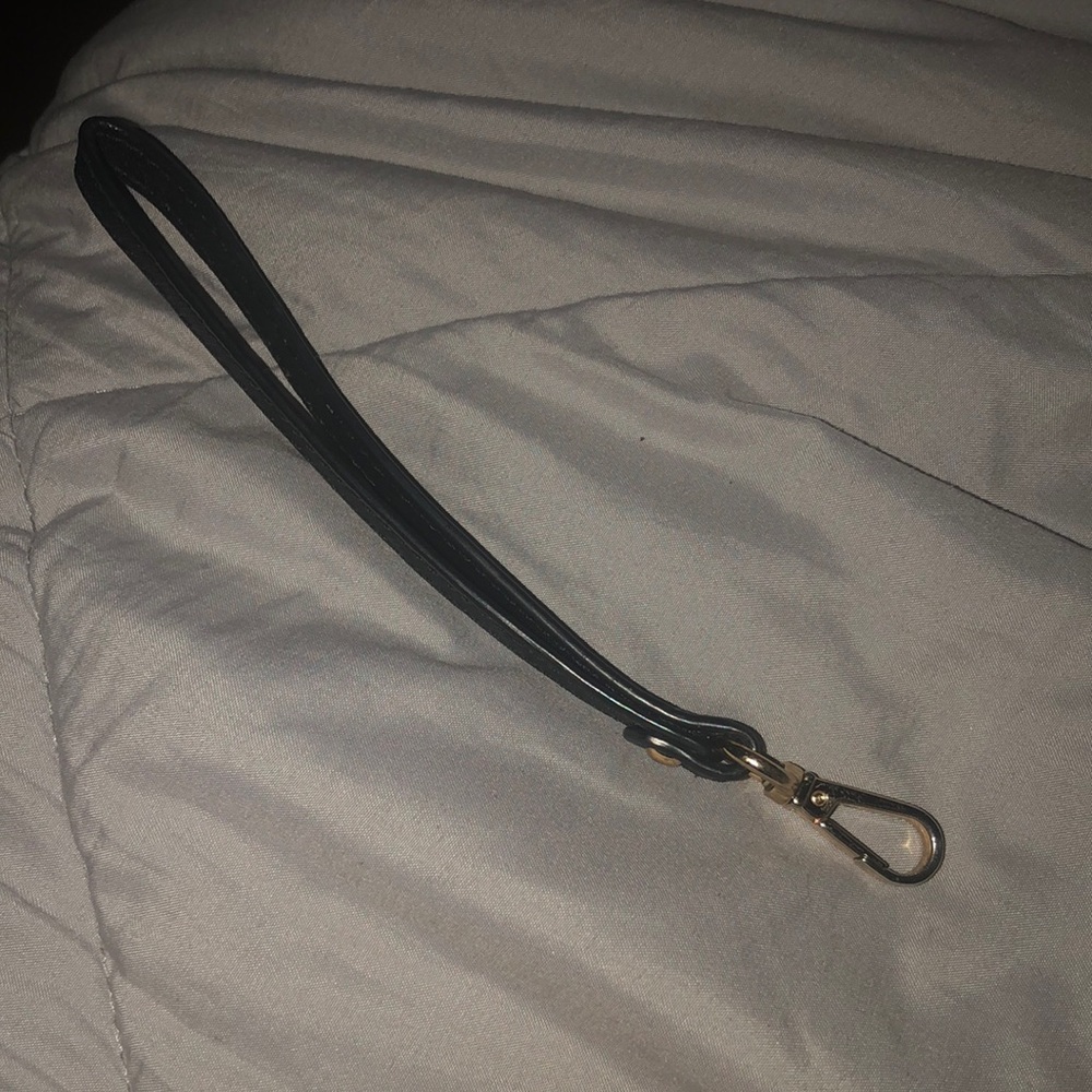Micheal kors purse wristlet strap can be used for other bags in gold